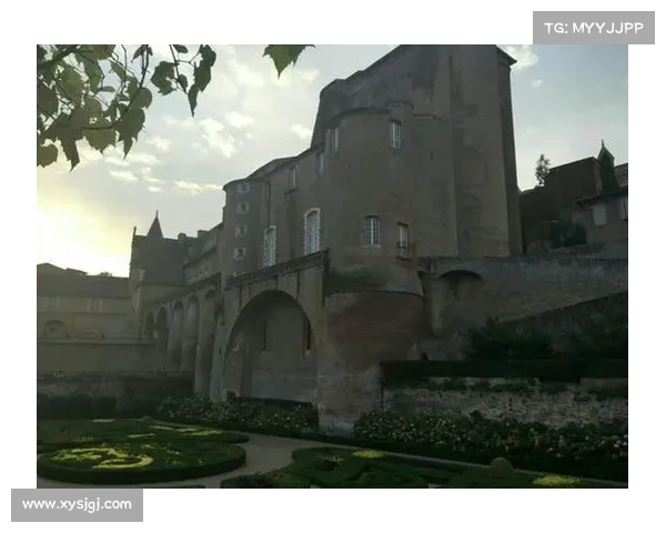 巴斯蒂德 Bastide:探索法国中世纪小镇的历史魅力与建筑风貌 巴斯蒂德 Bastide:探索法国中世纪小镇的历史魅力与建筑风貌